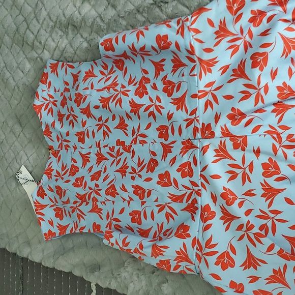 Draper James floral mini dress. - Picture 7 of 7